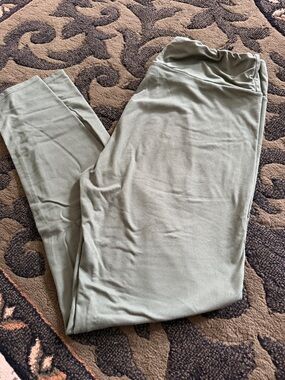 LuLaRoe Olive Green Leggings